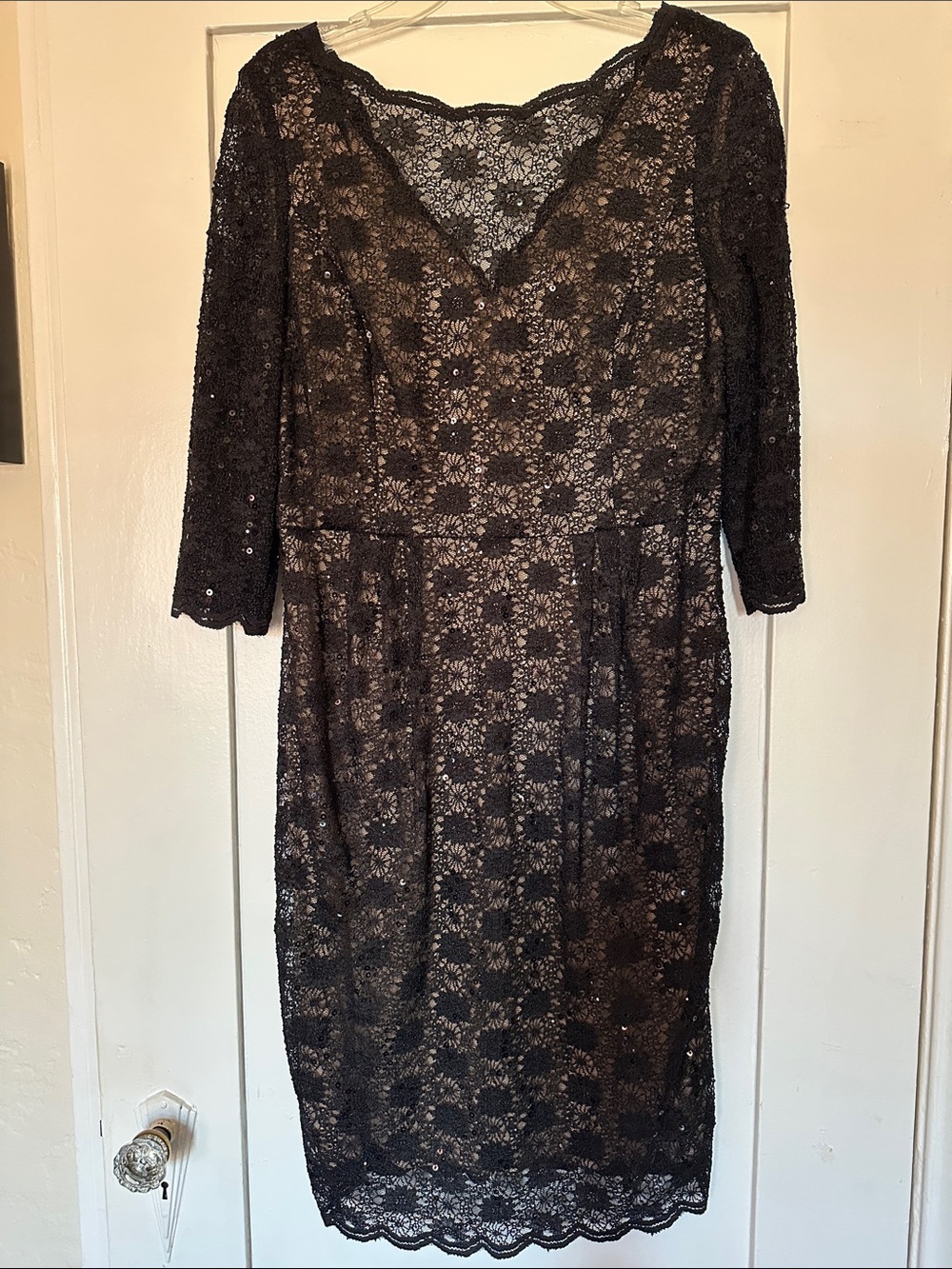 Alex Evenings Black Floral Lace half Sleeve Midi Dress size 12